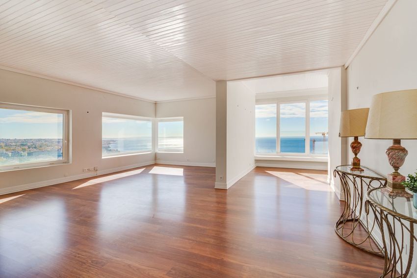 Imagem Sala de estar de apartamento t4 em Rua Alegre - Edifício Ostende, 3
