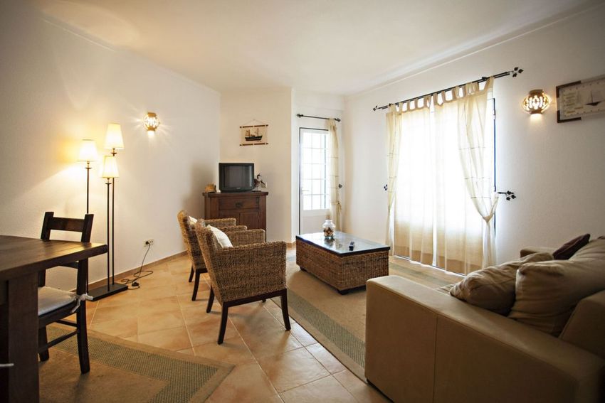 Imagem Sala de estar de apartamento t2 em Rua José Branquinho