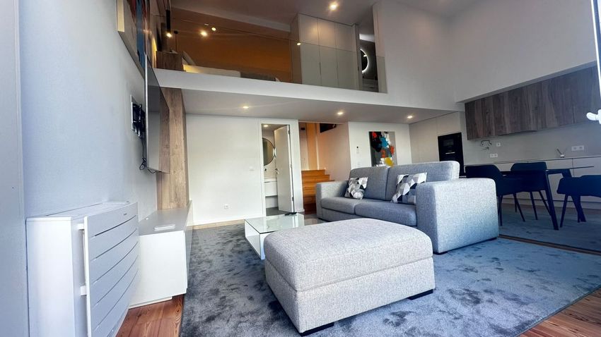 Imagem Sala de estar de apartamento t1 em Rua do Almirante Cândido dos Reis s/n