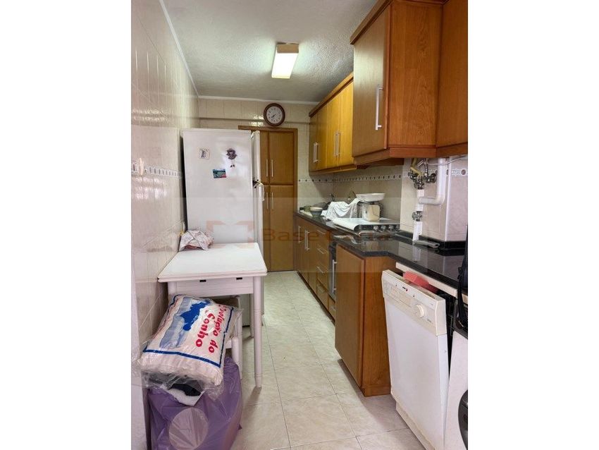Imagem Cozinha de apartamento t2 em Rua Major Figueiredo Rodrigues s/n