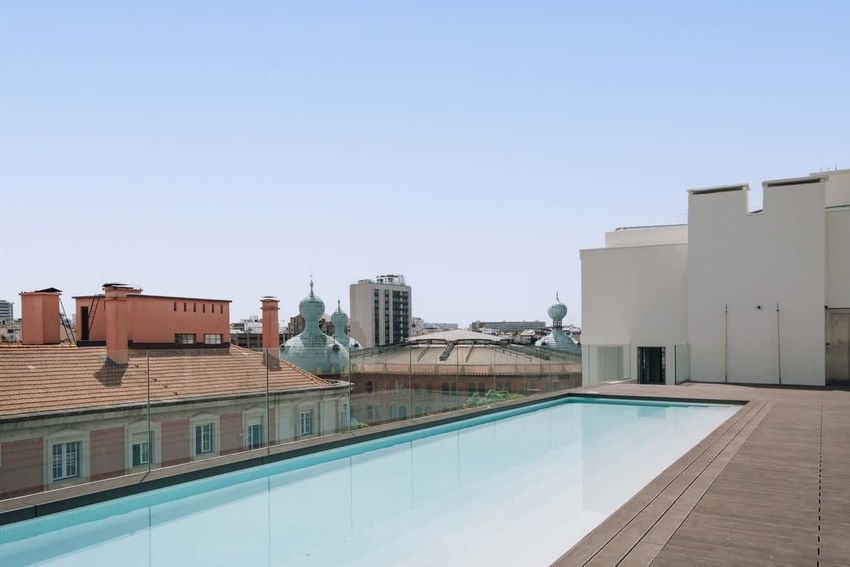 Imagem Piscina de apartamento t1 em Avenida Sacadura Cabral, 44