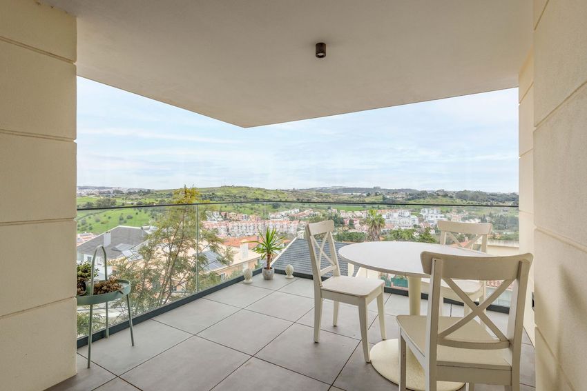 Imagem Terraço de apartamento t1 em Rua Tenente General João Pinheiro, 6