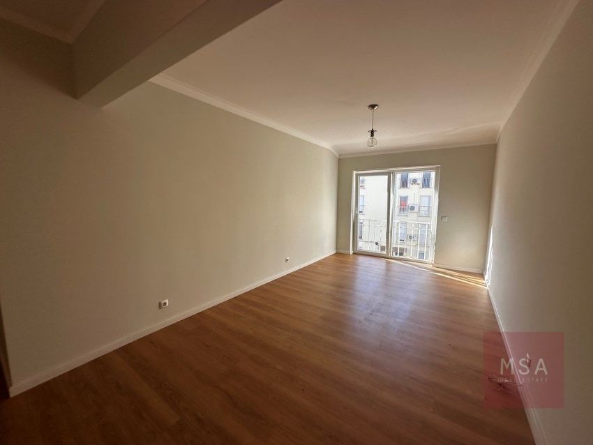 Imagem Sala de jantar de apartamento t3 em Rua 9 de Abril, 15