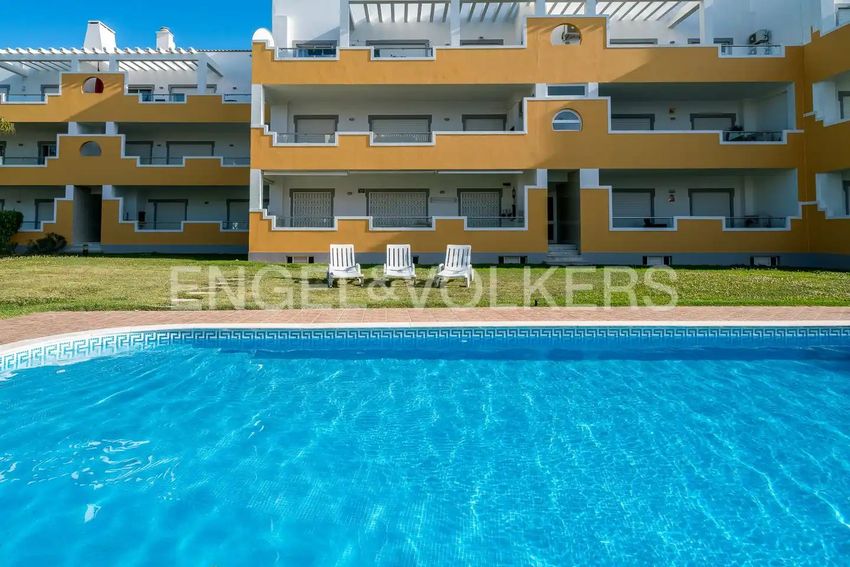 Зображення Басейн, квартира t3, Vilamoura б/н