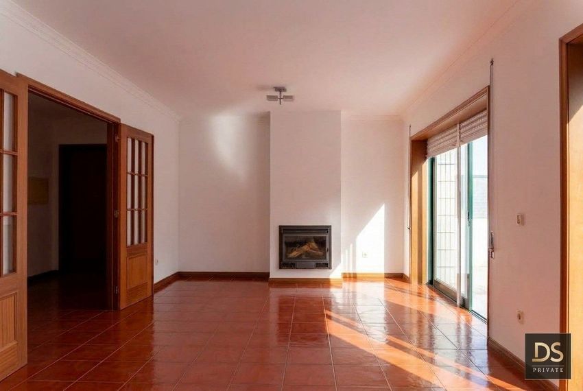 Imagem Divisão de apartamento t3 em Arca d'Água - Campo Lindo - Vale Formoso