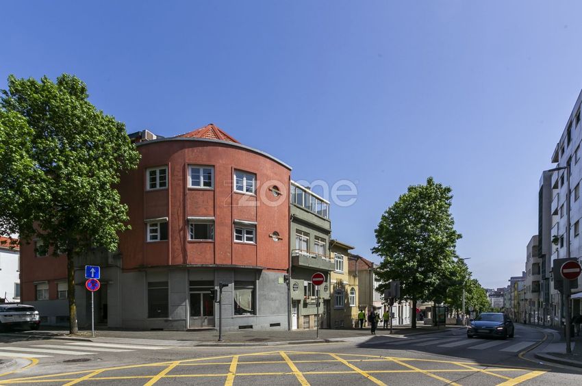 Imagem Fachada de duplex em Rua do Paraíso, 116