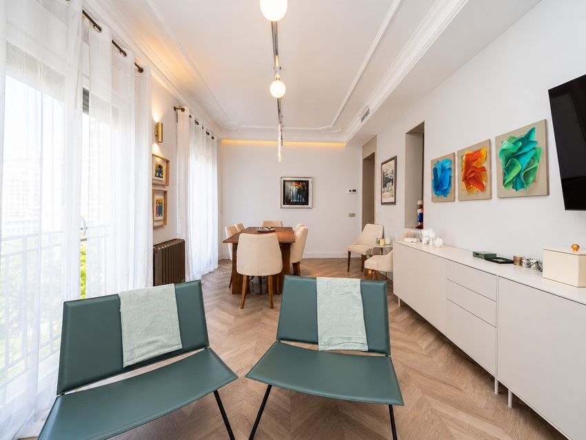 Imagem Fachada de apartamento t3 em Centro de Carnaxide