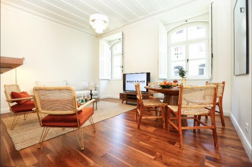 Imagem Sala de estar de apartamento t2 em Rua dos Fanqueiros