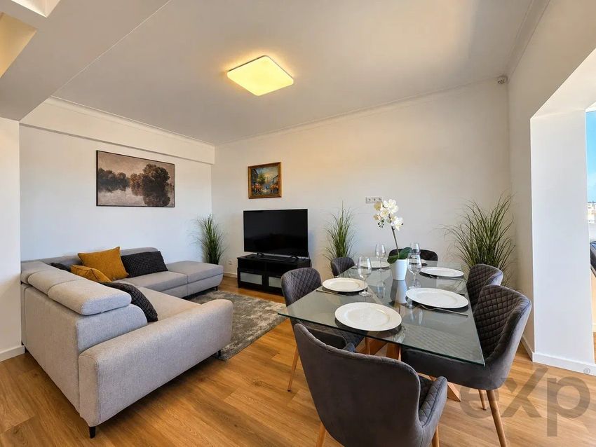 Imagem Sala de estar de apartamento t3 em Cavalinha - Bombeiros