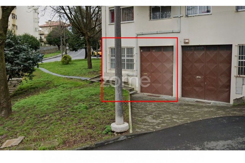 Imagem Fachada de armazém em Largo Manuel Couto Viana s/n