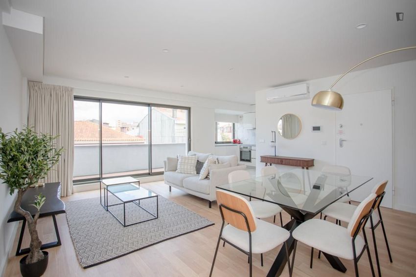 Imagem Sala de estar de apartamento t3 em Rua do Paraíso