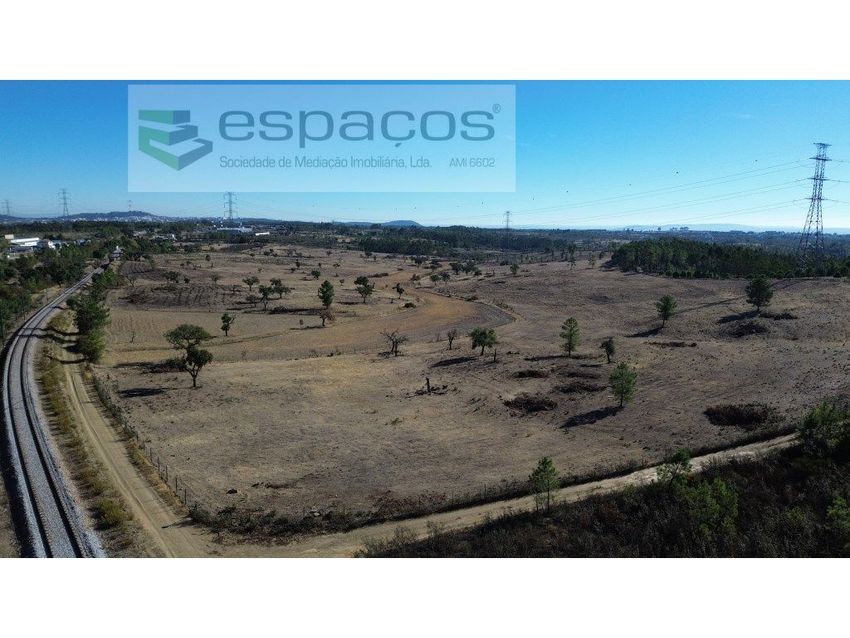 Imagem Vistas de terreno em Benquerenças
