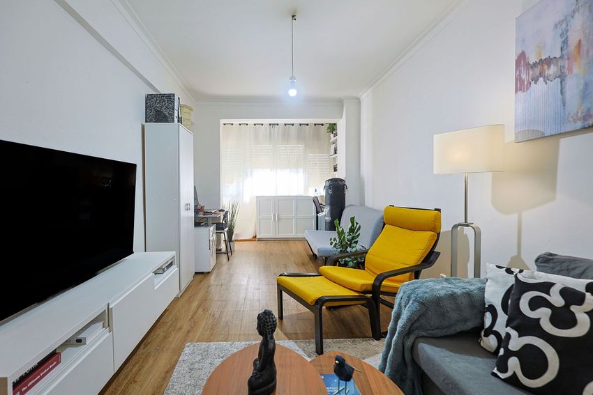 Imagem Sala de estar de apartamento t2 em Rua João Martins Bandeira