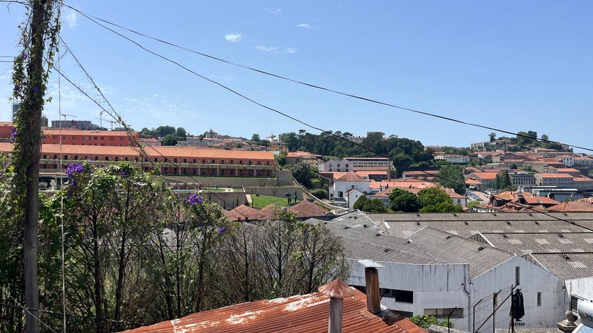 Imagem Fachada de  casa de aldeia em Escadas do Campanário