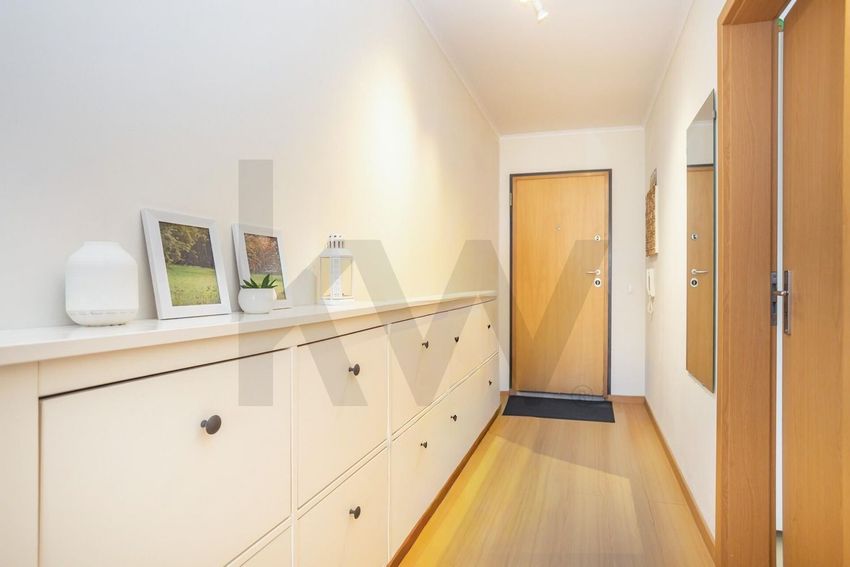 Imagem Quarto de apartamento t2 em Rua Barata Feyo, 18