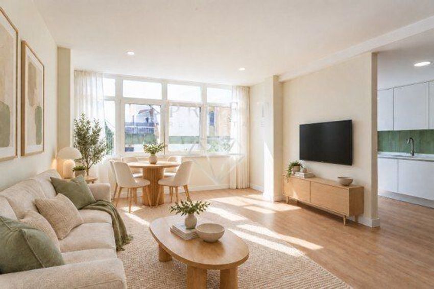 Imagem Sala de estar de apartamento t2 em Rua Dona Filipa de Lencastre s/n