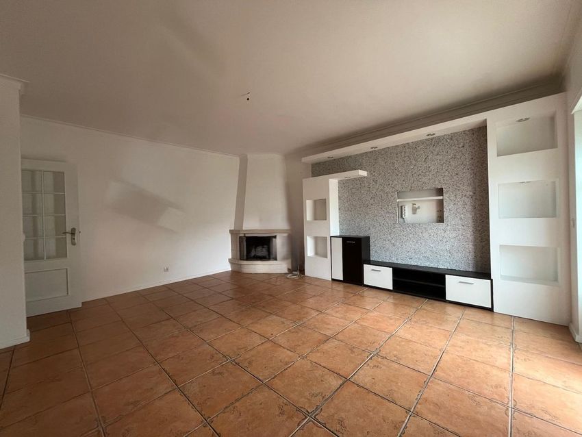 Imagem Divisão de apartamento t3 em Caldas da Rainha (Nossa Senhora do Pópulo)