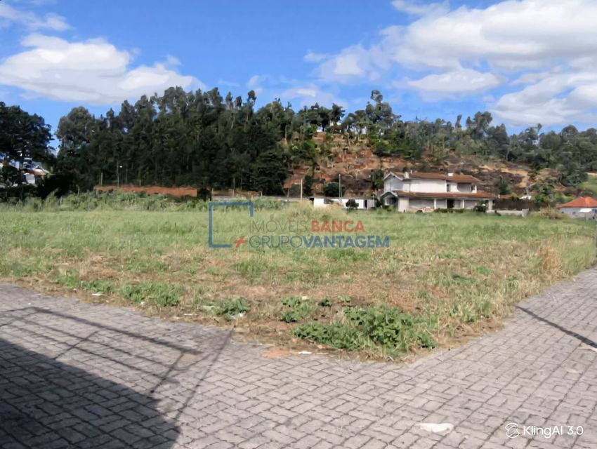 Imagem de terreno em Taveiro - Ameal - Arzila
