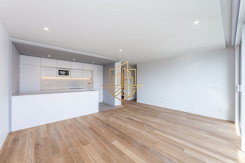 Imagem Quarto de apartamento t2 em Rua Conselheiro Costa Braga, 270