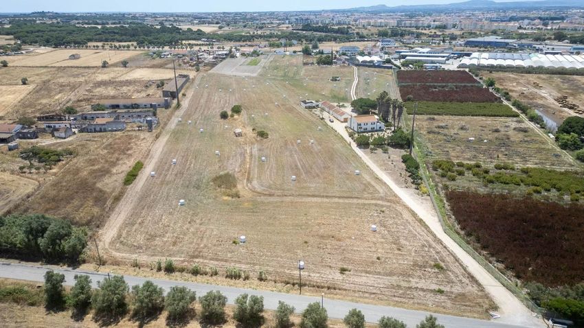 Imagem de terreno em Rua da Lagoa Cheia