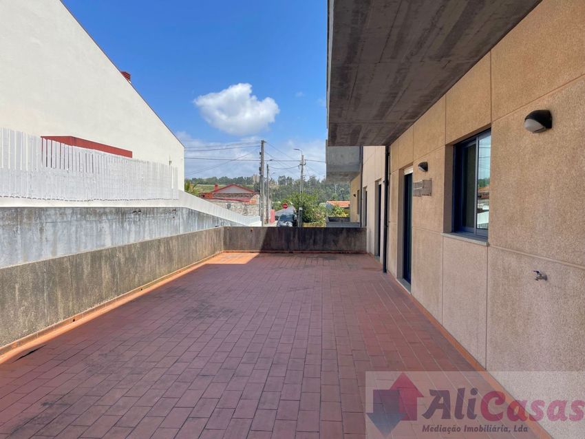 Imagem Terraço de apartamento t2 em Rua do Cerro, 40