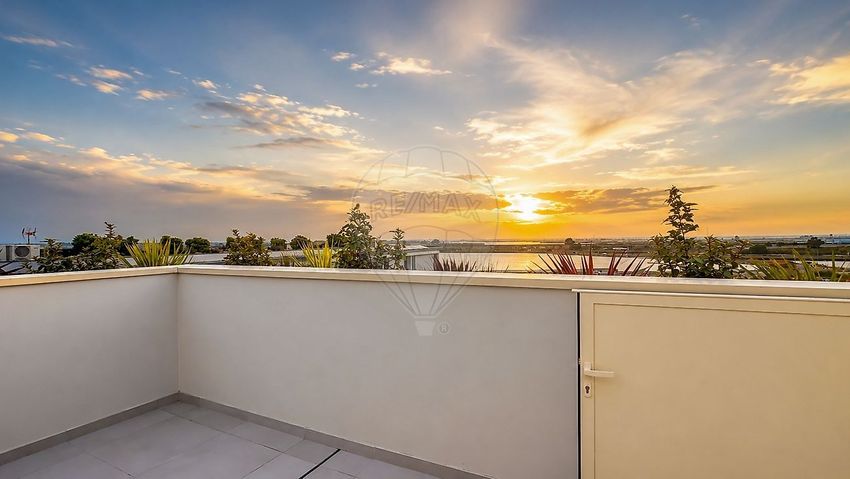 Imagem Terraço de penthouse em Rua dos Santos Mártires