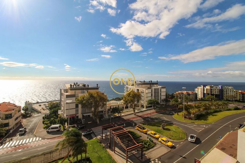 Imagem Vistas de apartamento t1 em Estrada Monumental