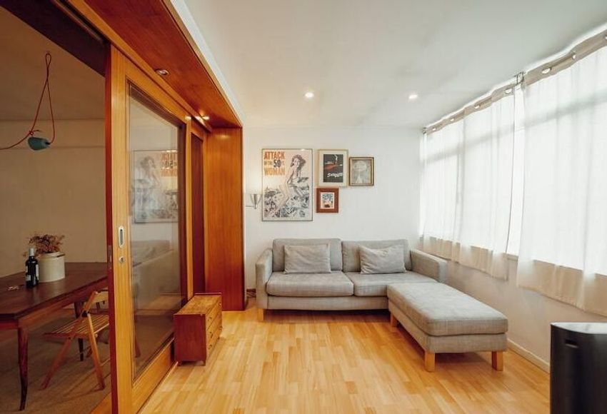 Imagem Sala de estar de duplex em Rua de Costa Cabral, 444