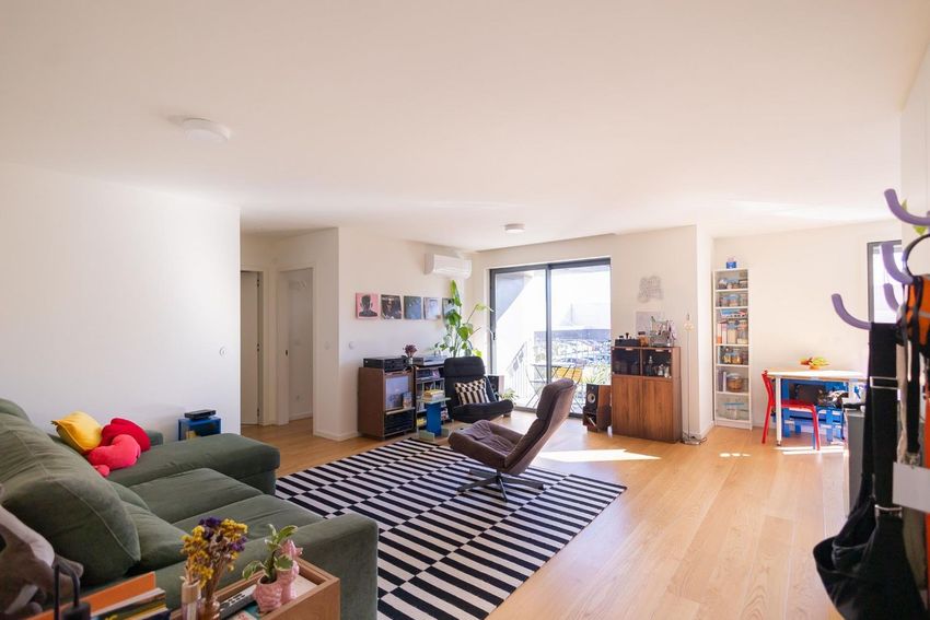 Imagem Sala de estar de apartamento t2 em Vereda da Bélgica