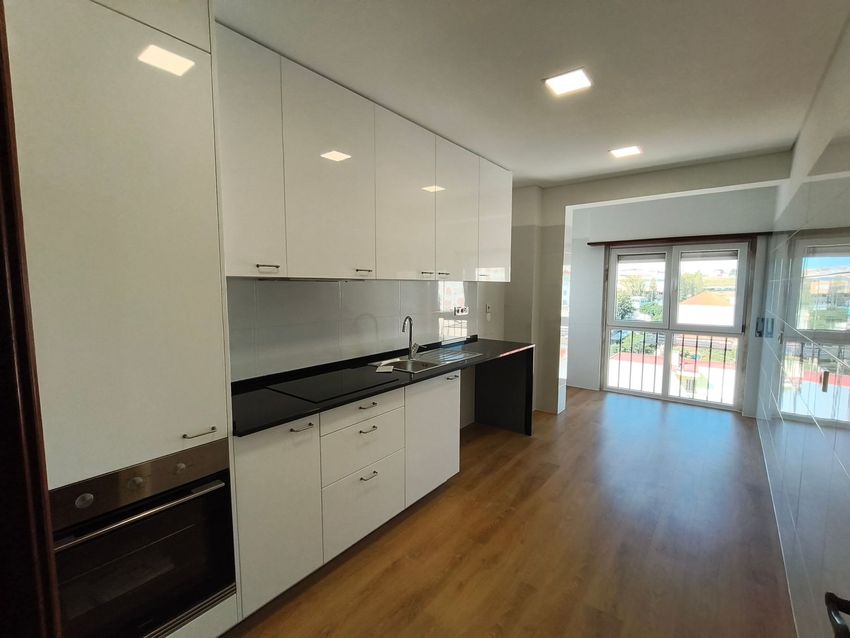 Imagem Cozinha de apartamento t2 em Rua de Moçambique, 80