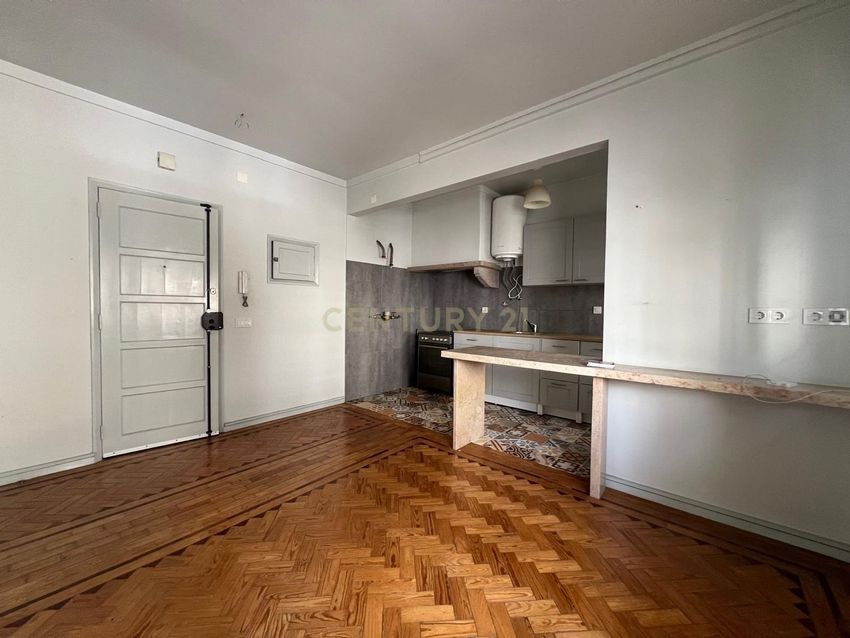 Imagem Cozinha de apartamento t1 em Rua Tomás da Anunciação, 70