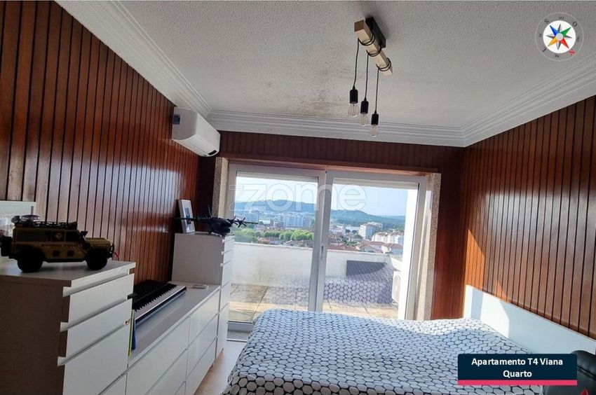 Imagem Quarto de apartamento t4 em Rua Camilo Castelo Branco, 33