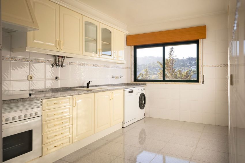 Imagem Cozinha de apartamento t2 em Avenida François Mitterrand, 26