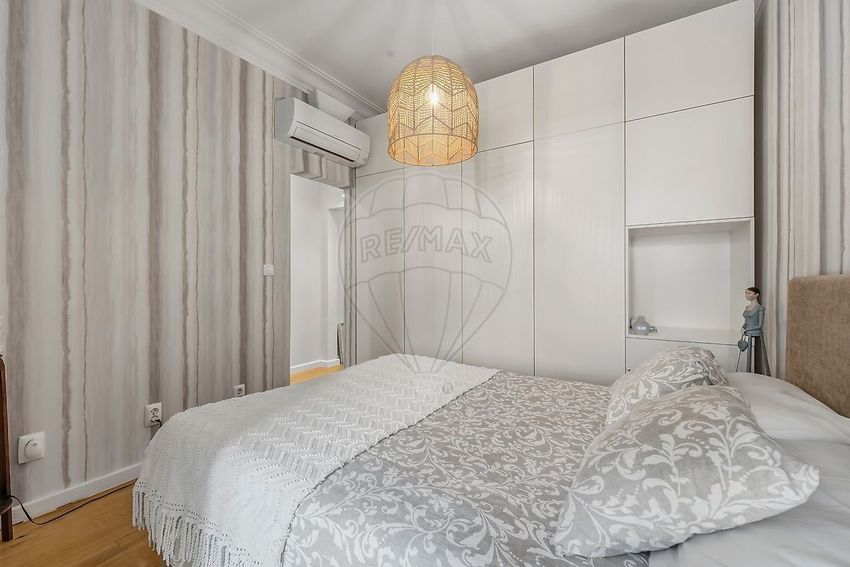 Imagem Quarto de apartamento t1 em Rua Bernardim Ribeiro, 3