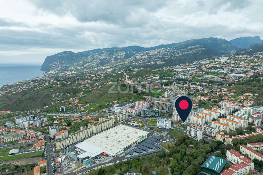 Imagem Detalhes de espaço comercial em Rua Maria Aurora Carvalho Homem, 2