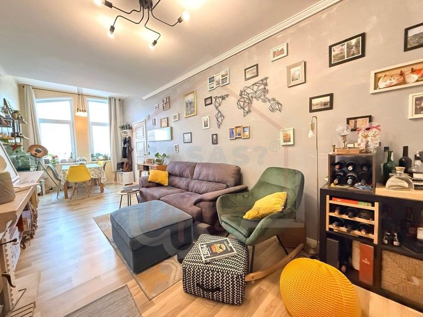 Imagem Sala de estar de apartamento t2 em Rua do Arco