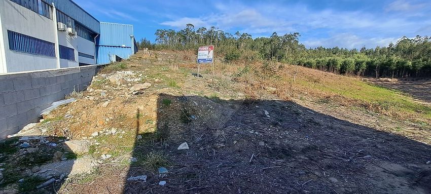 Imagem de terreno em Rua São Domingos de Baixo