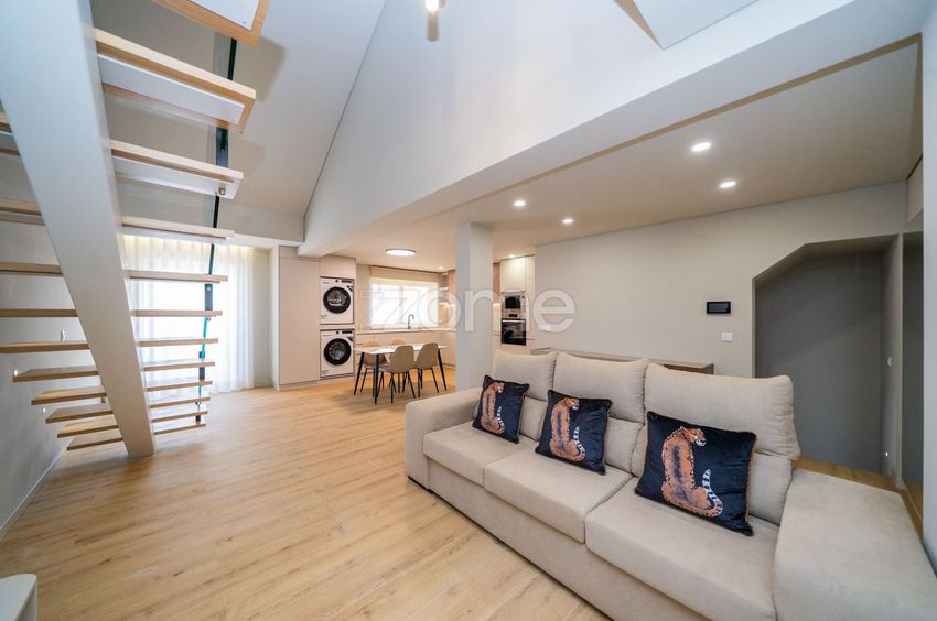 Imagem Sala de estar de duplex em Rua Imaculada Conceição, 5
