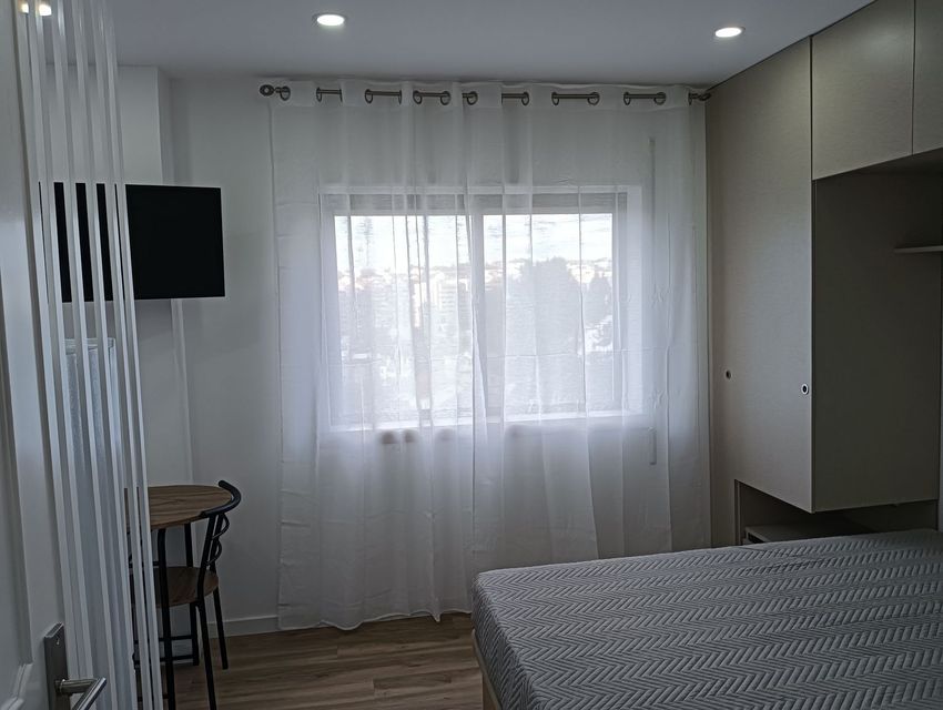 Imagem Quarto de apartamento t0 em Rua Teófilo Braga, 89
