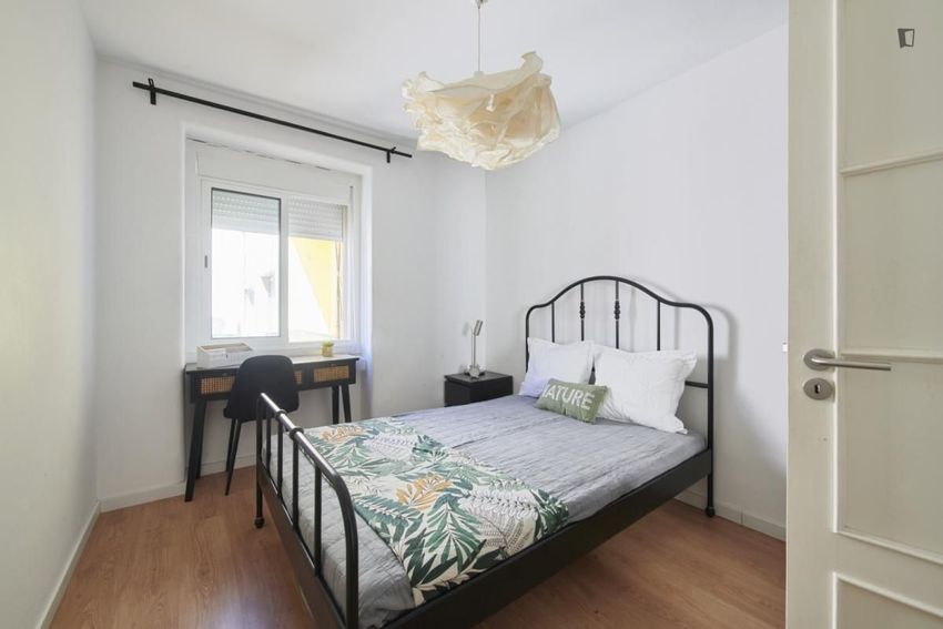 Imagem Quarto de quarto em Rua Agostinho Lourenço