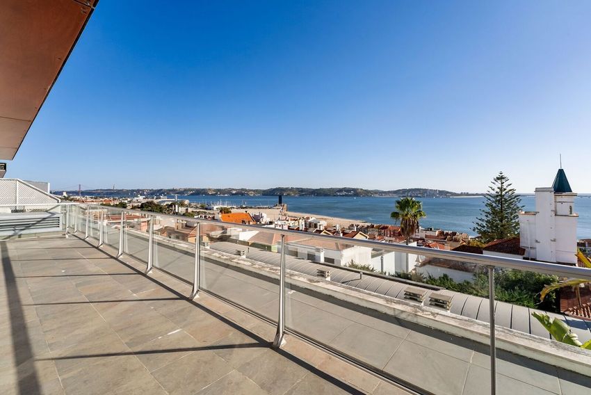 Imagem Vistas de apartamento t3 em Rua Mata de São Mateus