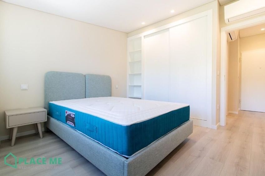 Imagem Quarto de apartamento t1 em Avenida Central, 147