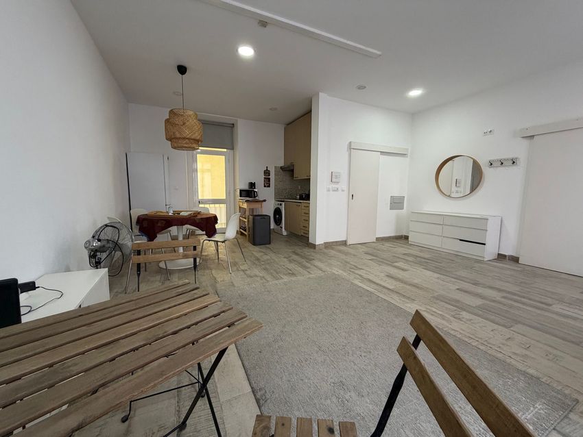 Imagem Sala de estar de apartamento t1 em Travessa do Calado