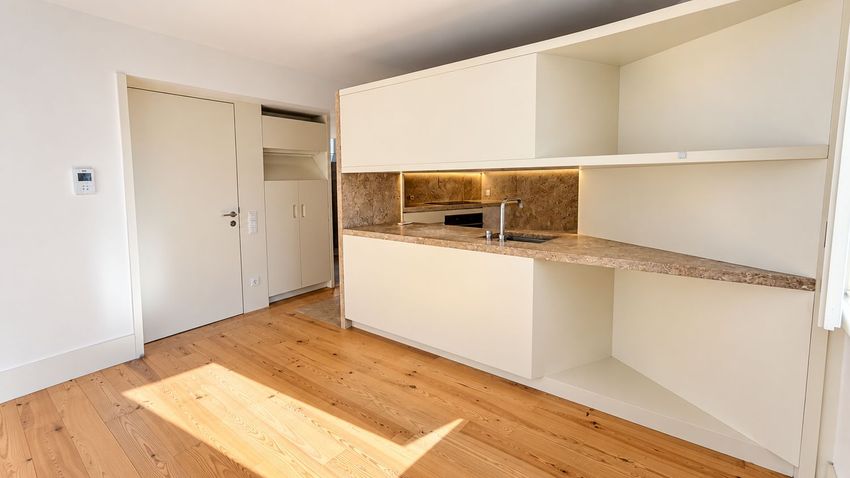 Imagem Sala de estar de apartamento t2 em Rua Luciano Cordeiro