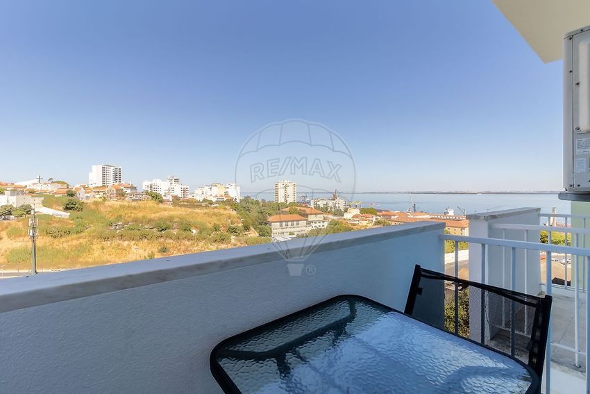 Imagem Terraço de apartamento t2 em Rua General Justiniano Padrel