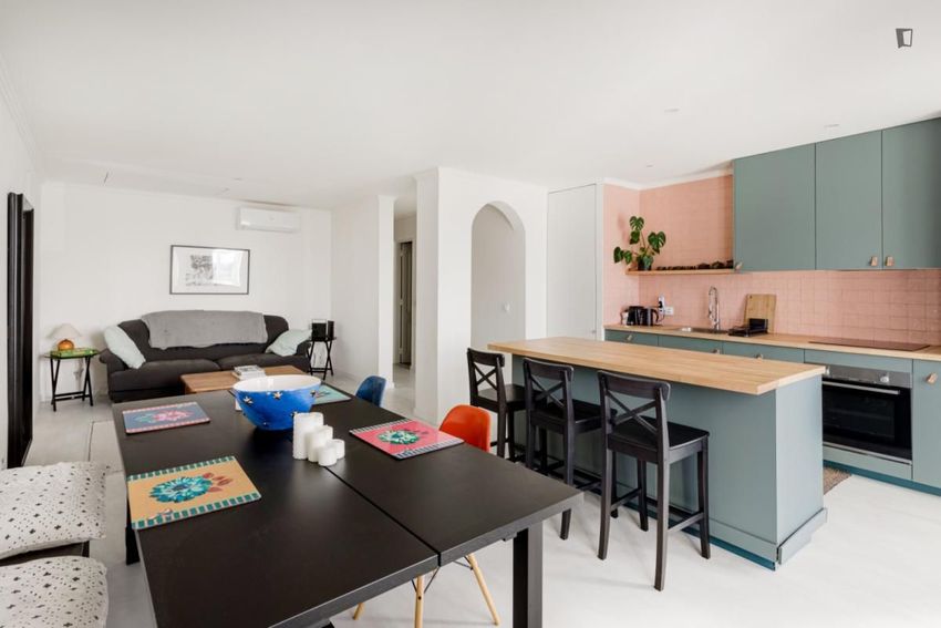 Imagem Sala de estar de apartamento t3 em Largo da Graça