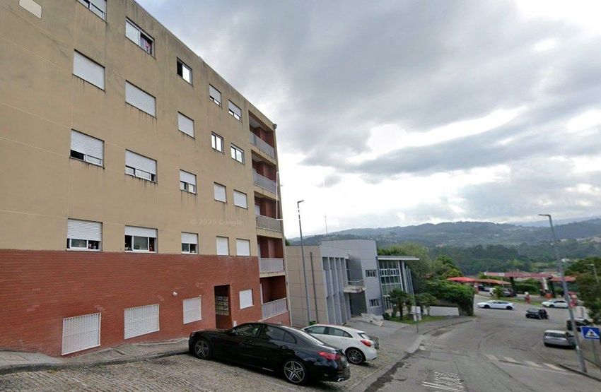 Imagem Vistas de apartamento t1 em Amarante (São Gonçalo) - Madalena - Cepelos - Gatão