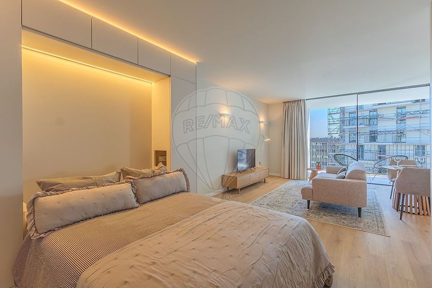 Imagem Quarto de apartamento t0 em Rua Amélia de Sousa Luz