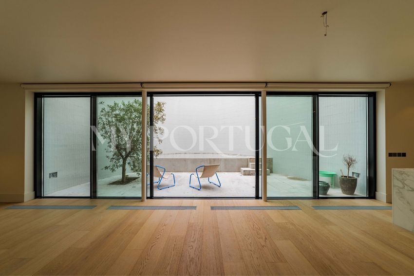 Imagem Sala de estar de apartamento t2 em Largo do Regedor, 1