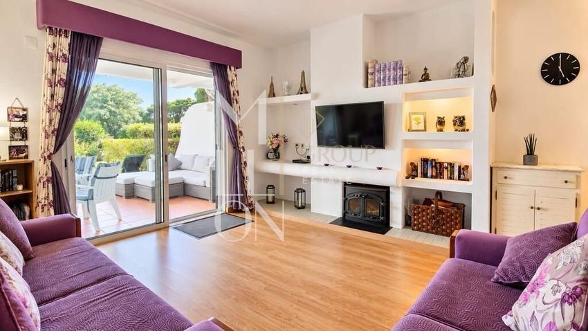 Imagem Sala de estar de apartamento t1 em Rua da Inglaterra s/n